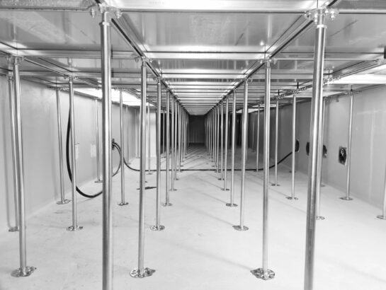 Schaltwartendoppelboden